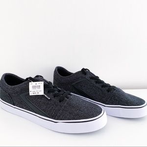 Men’s Canvas Lace Up Shoes